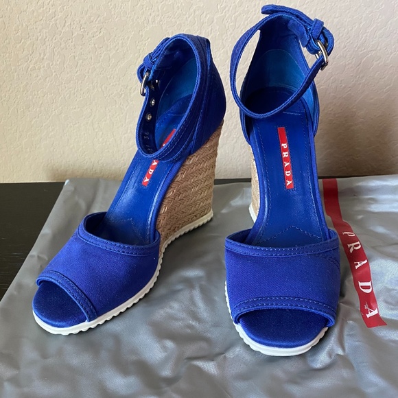 PRADA CALZATURE DONNA Espadrille Sandal - Picture 1 of 9